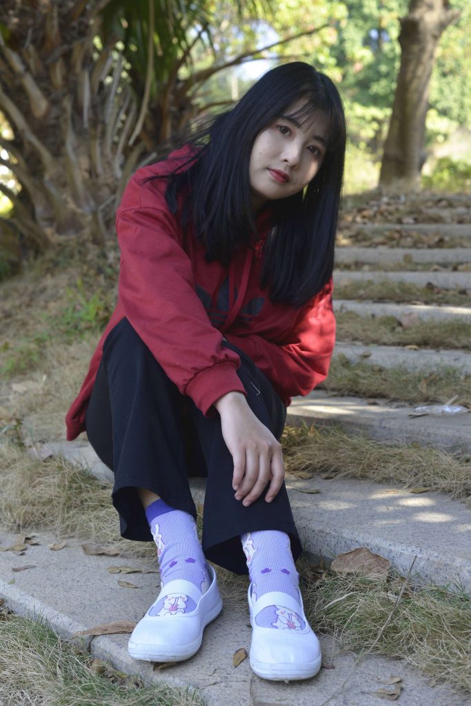 992期：孙怡 – 风路过人间，捎来细碎温柔 棉袜-第2张