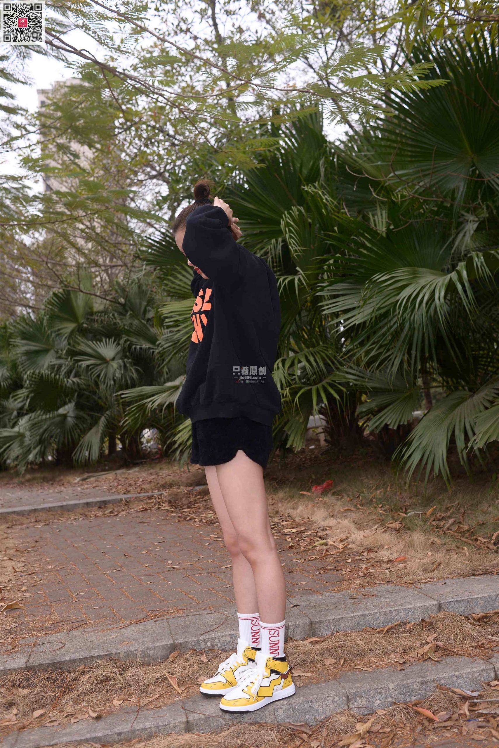 174期：阿雅 – 人间美满 棉袜-第1张