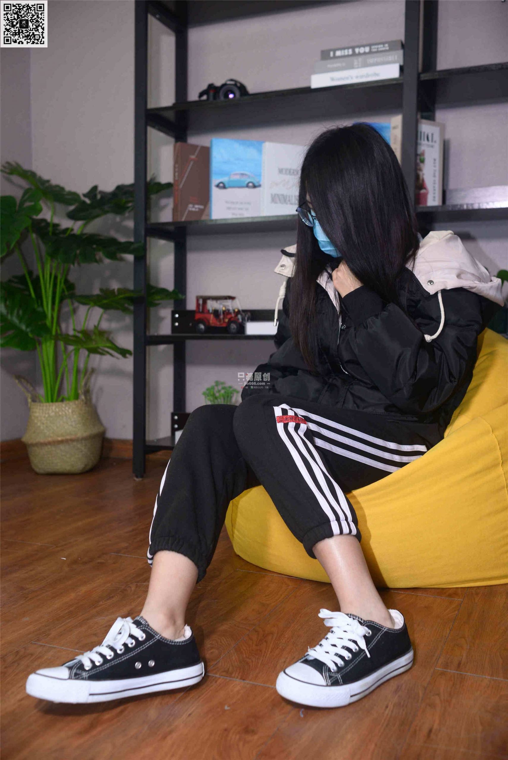 195期：曾倩 – 暖风过境 船袜-第1张