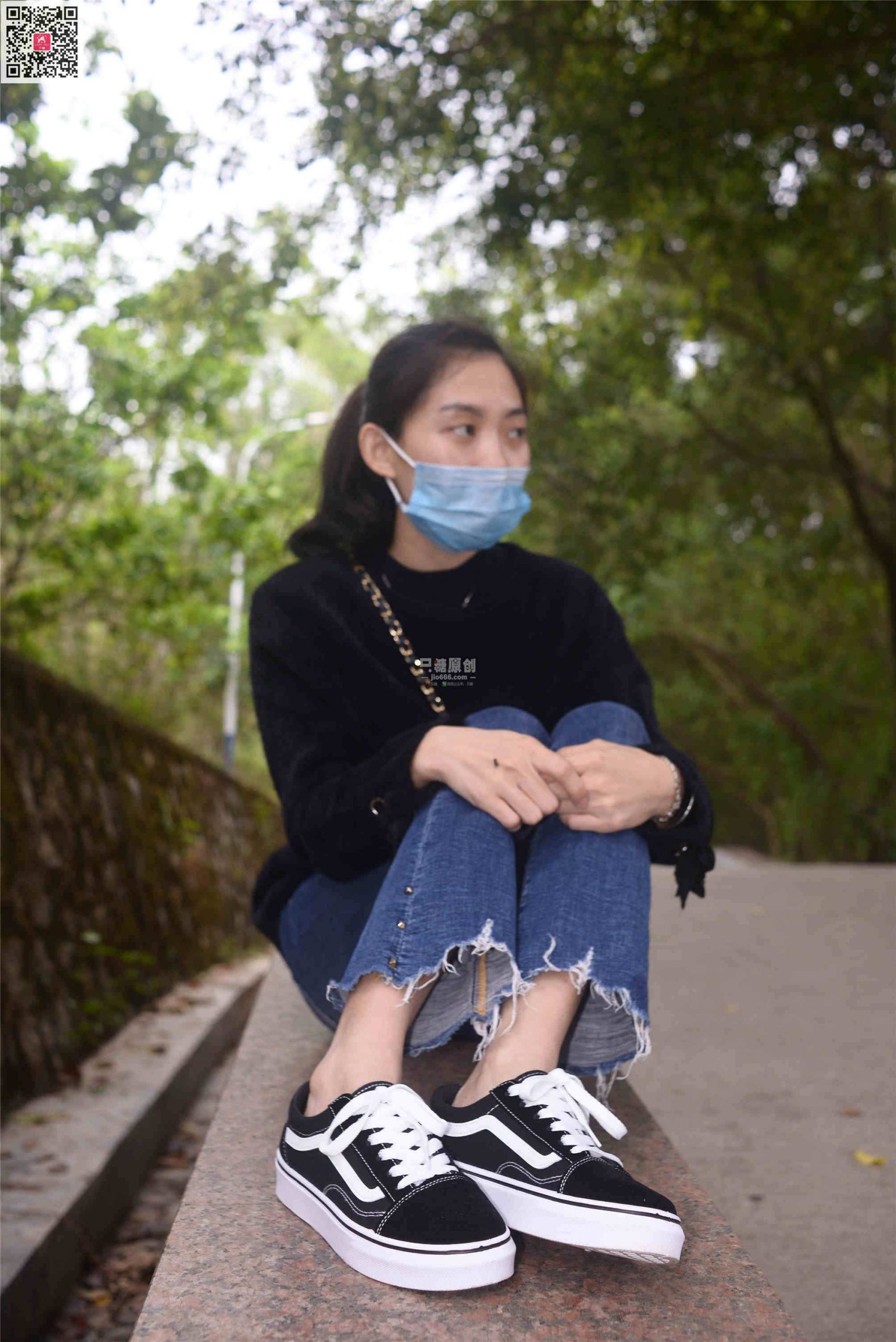 245期：杏子 – 夜雨初停的早晨 船袜-第1张