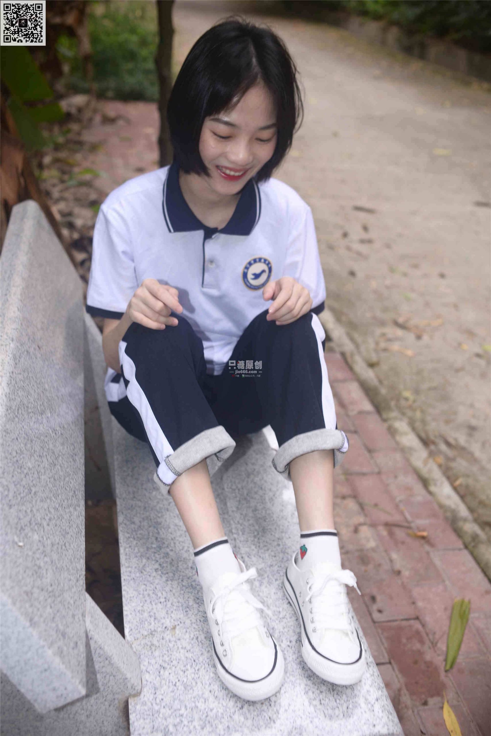 303期：陆佳 – 滚烫的馨香 棉袜-第1张