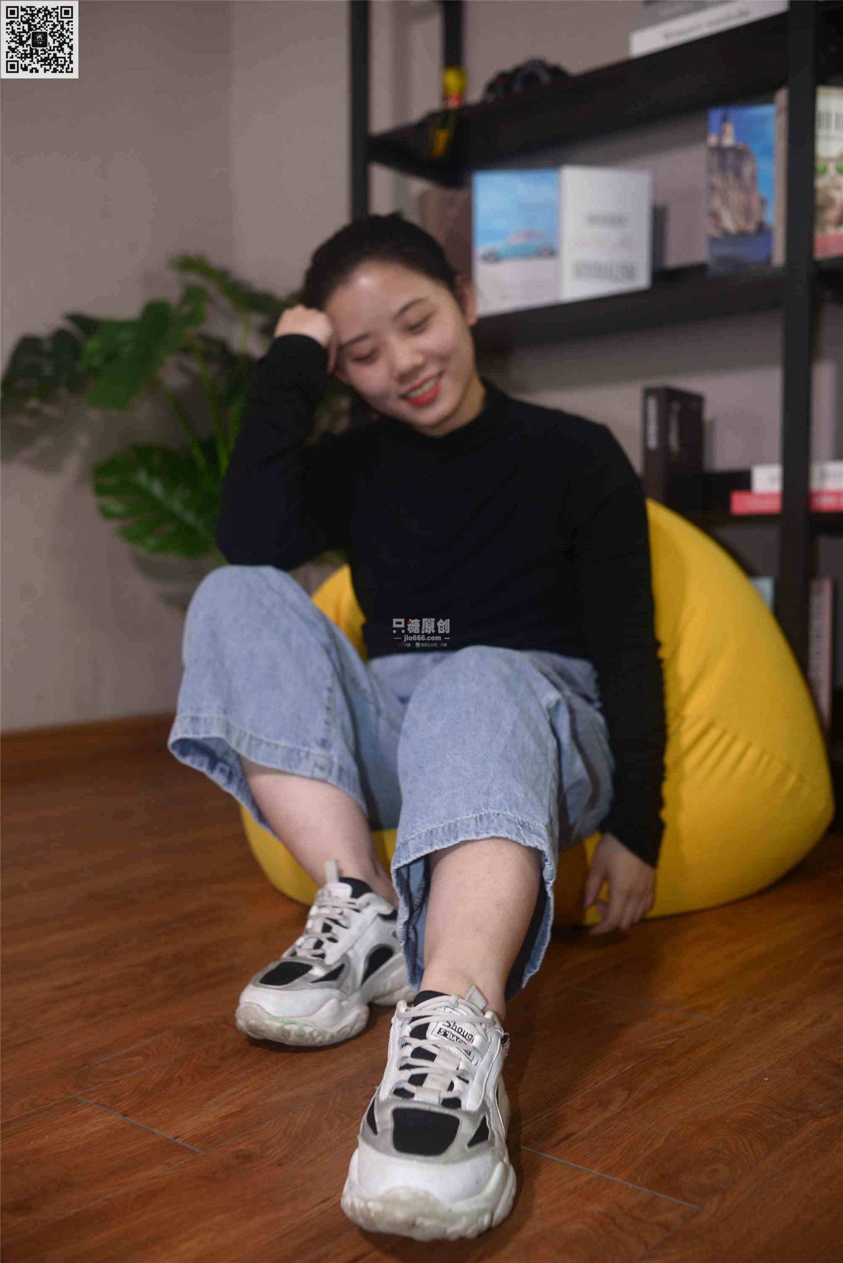 316期：刘可 – 细腻的美好藏在生活各处 船袜-第1张