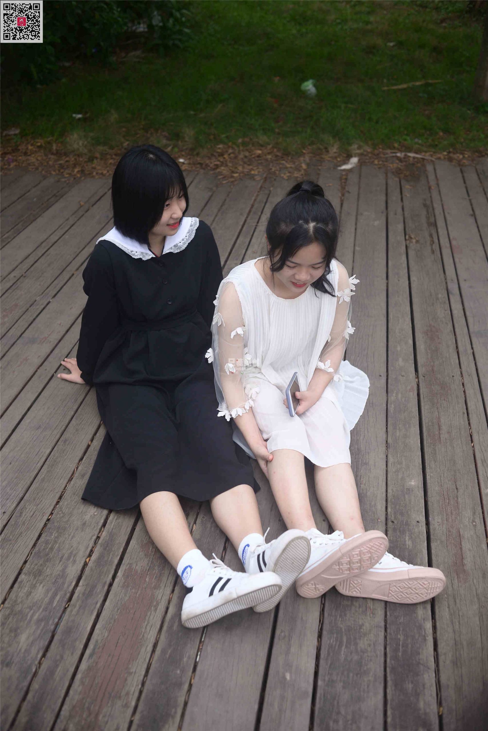 326期：小汐&小萱 – 欣喜相逢 棉袜-第1张