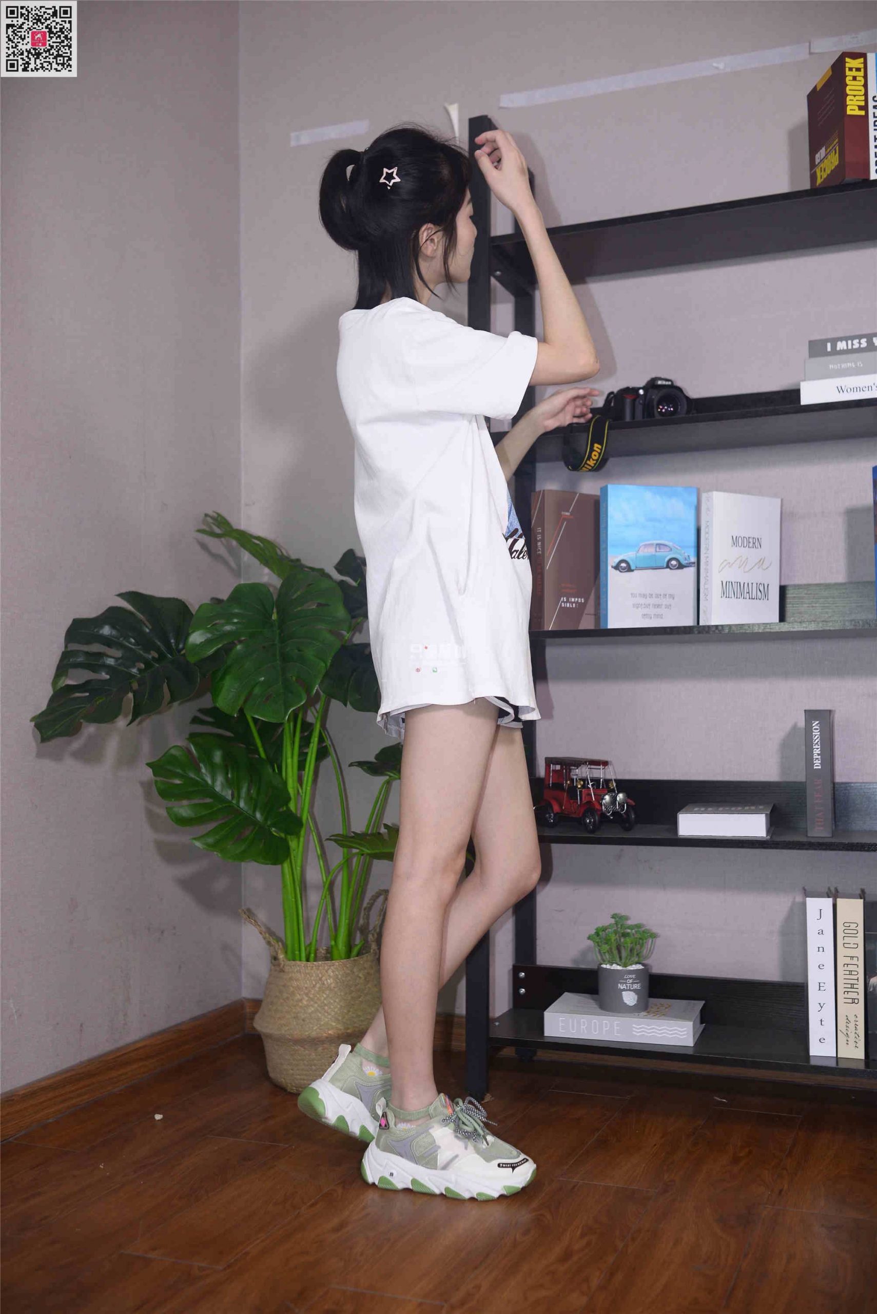 341期：陆佳 – 又一年花如绣 棉袜-第1张