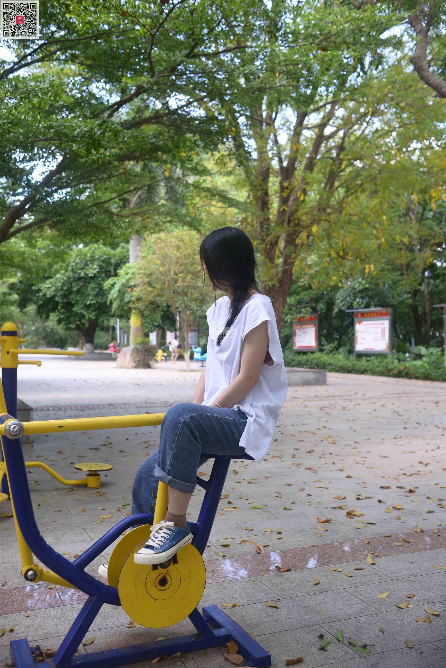 351期：婧琪 – 被风吹成你喜欢的样子 短丝-第1张