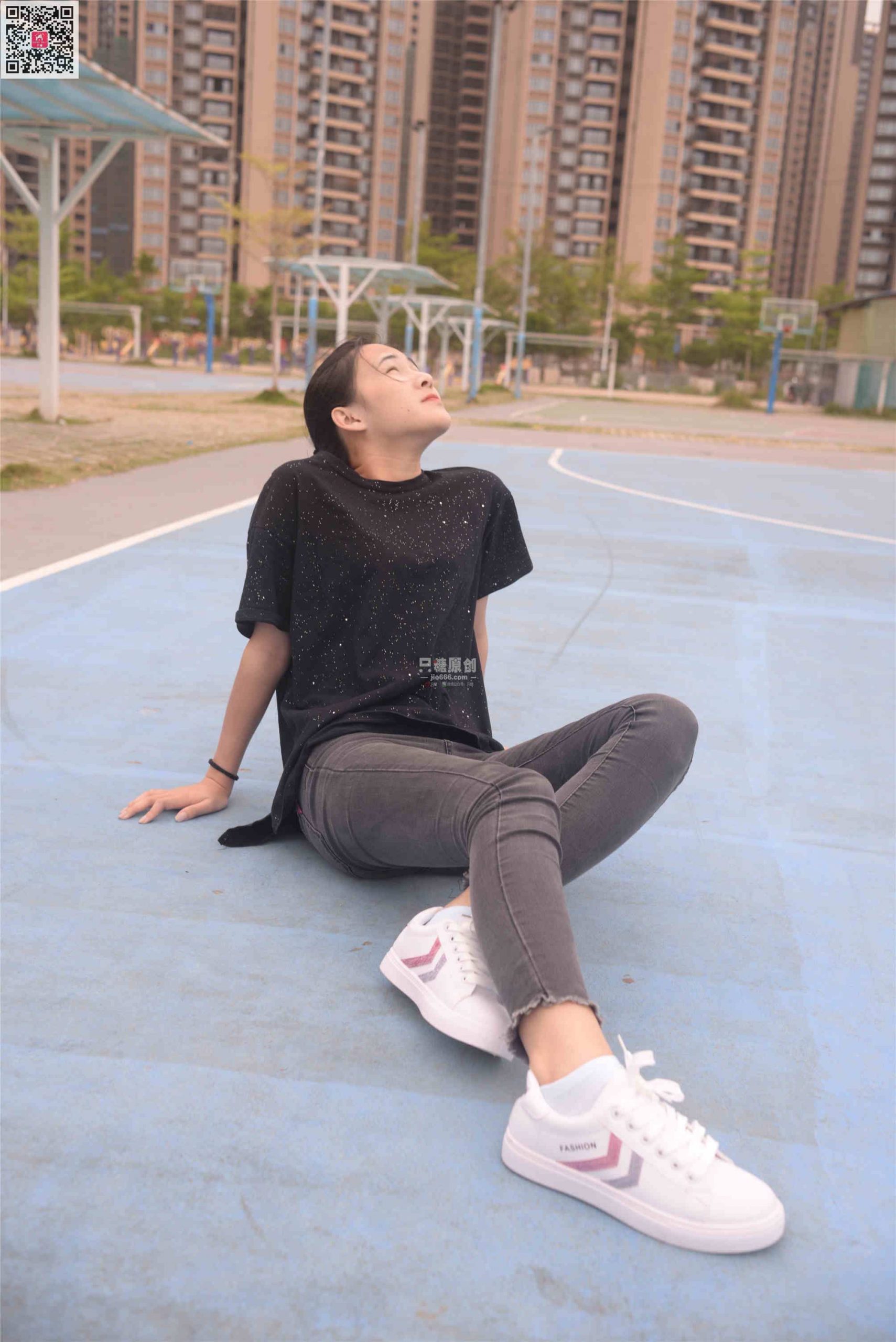 389期：小米酱 – 球场上的小时光 棉袜-第1张