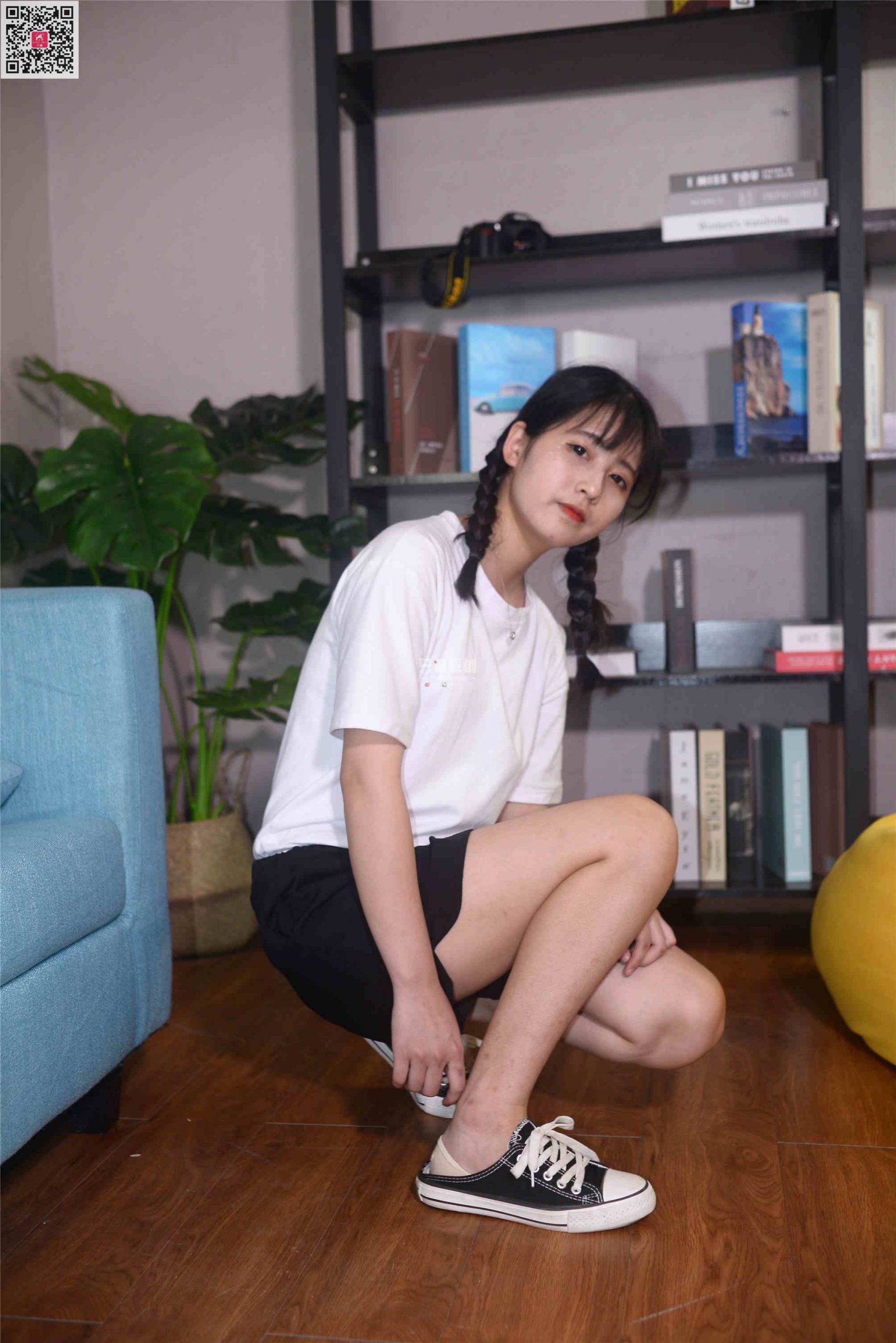 417期：孙怡 – 因为遇见，生命多姿多彩 船袜-第1张