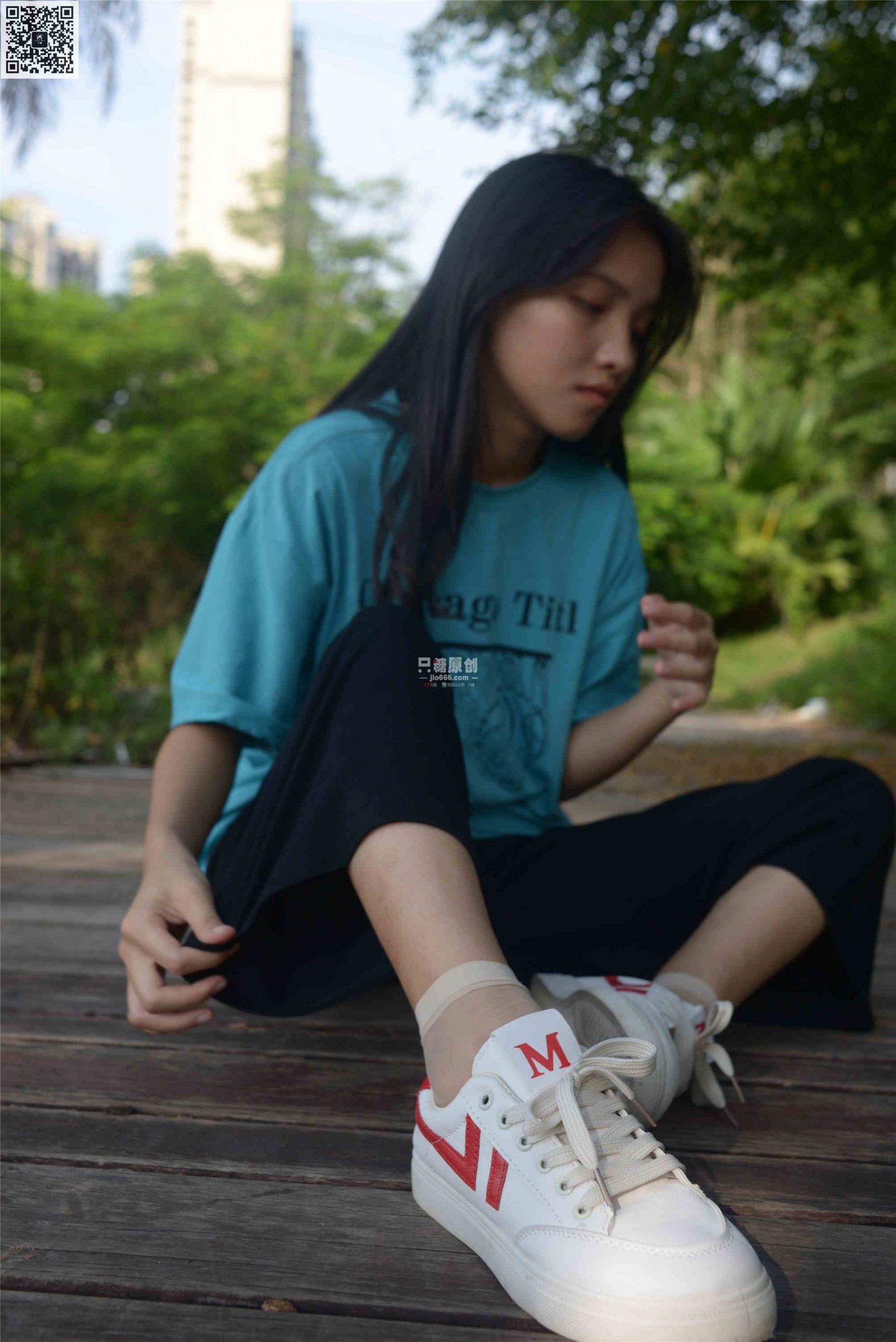 490期：点点 – 重回初夏 短丝-第1张