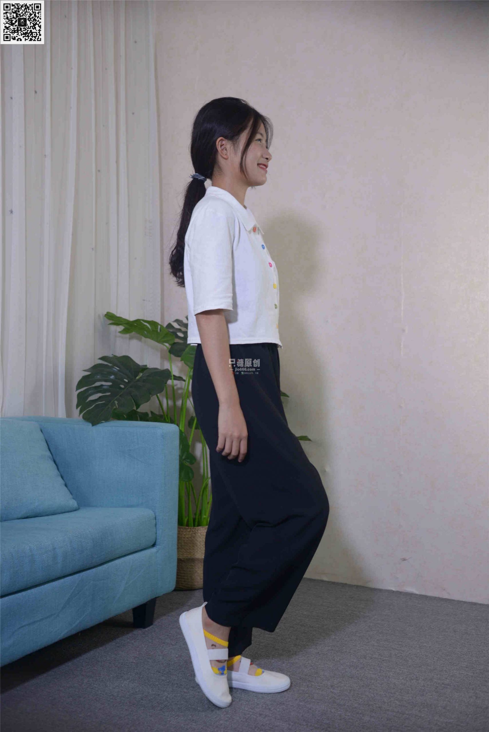 508期：周子琪 – 黄昏的故事 棉袜-第1张