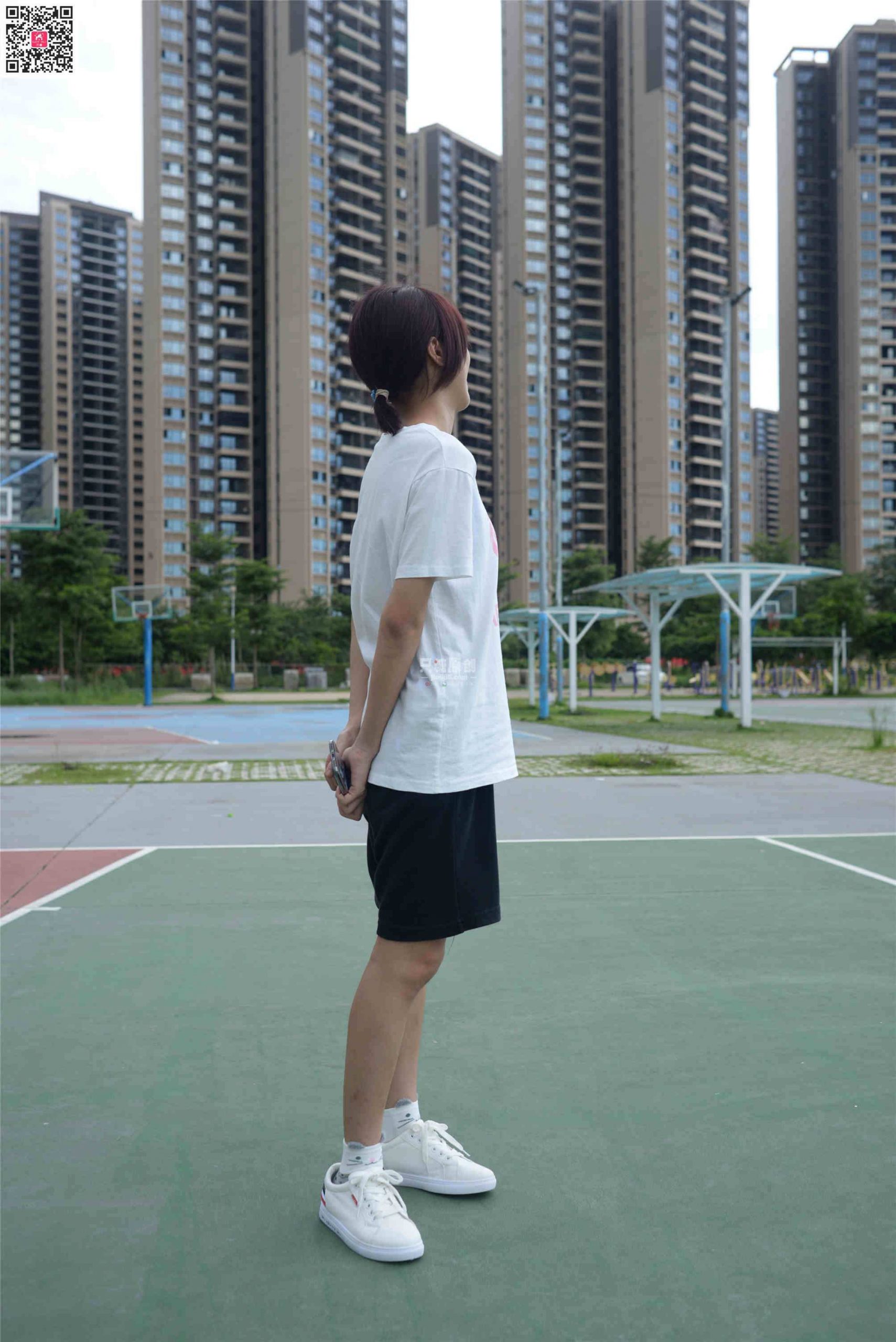 545期：懒懒 – 疲惫生活中总要有些温暖梦想 棉袜-第1张