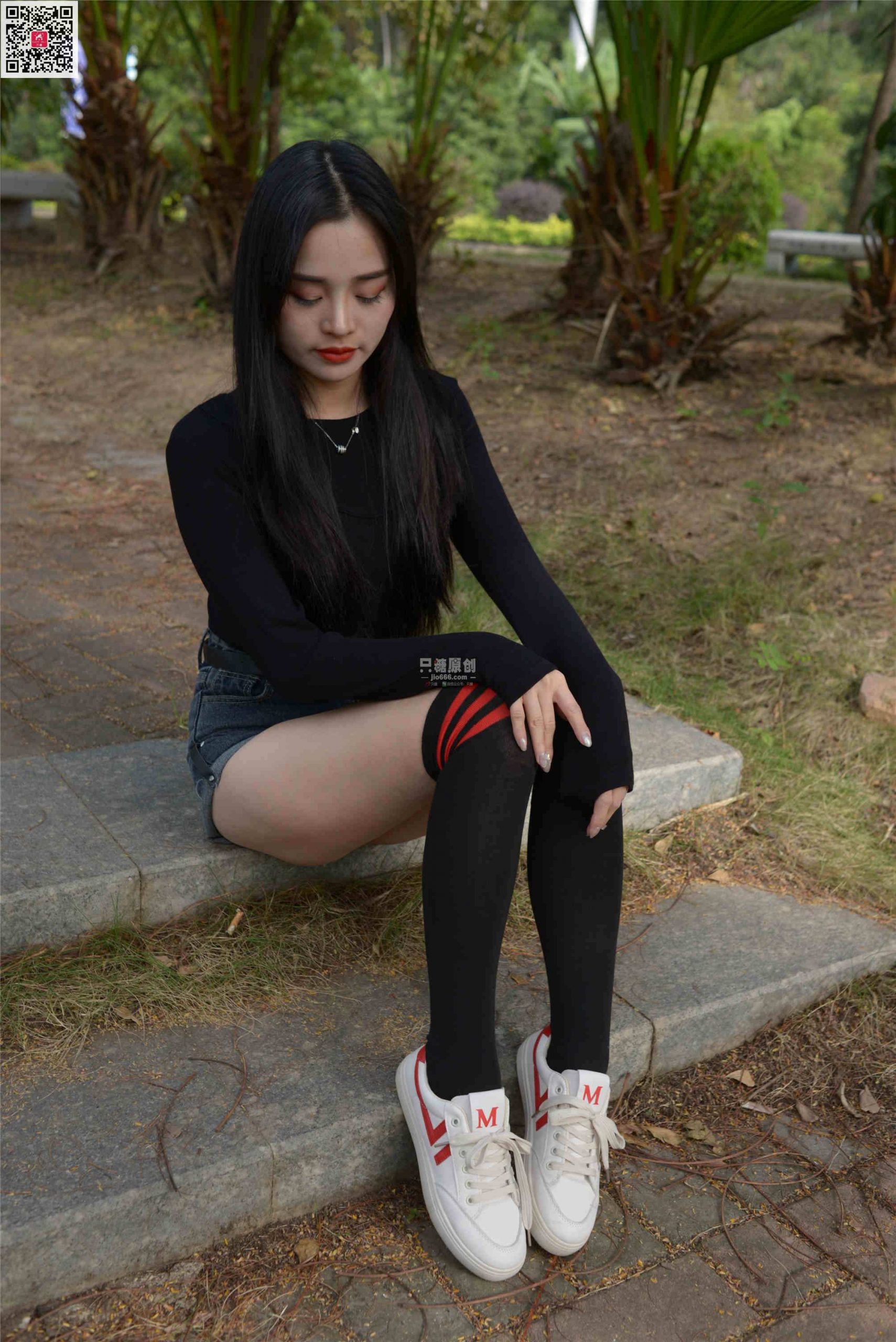 552期：文文 – 青春是萤火绚丽的流动银河 长丝-第1张