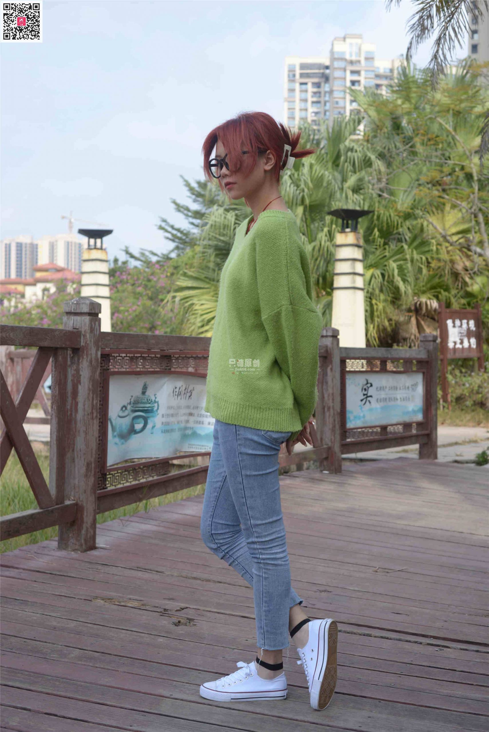559期：彤彤 – 来年多喜乐 棉袜-第1张