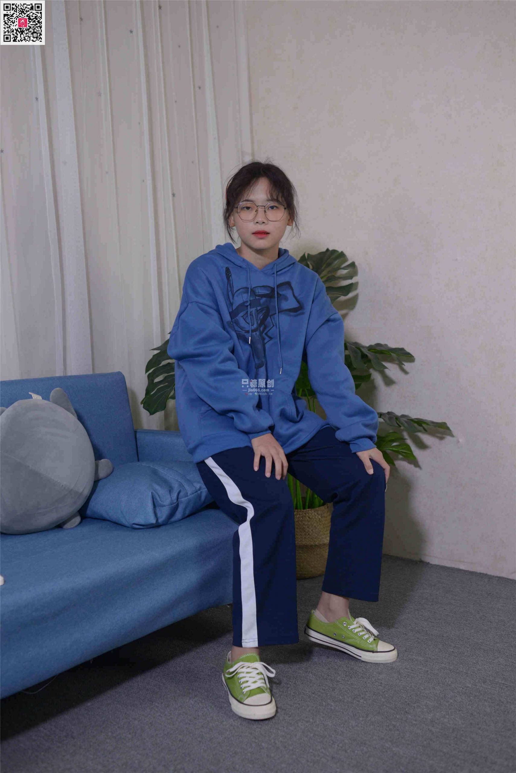 561期：露露 – 就做一阵风吧，有善良也有英勇 船袜-第1张
