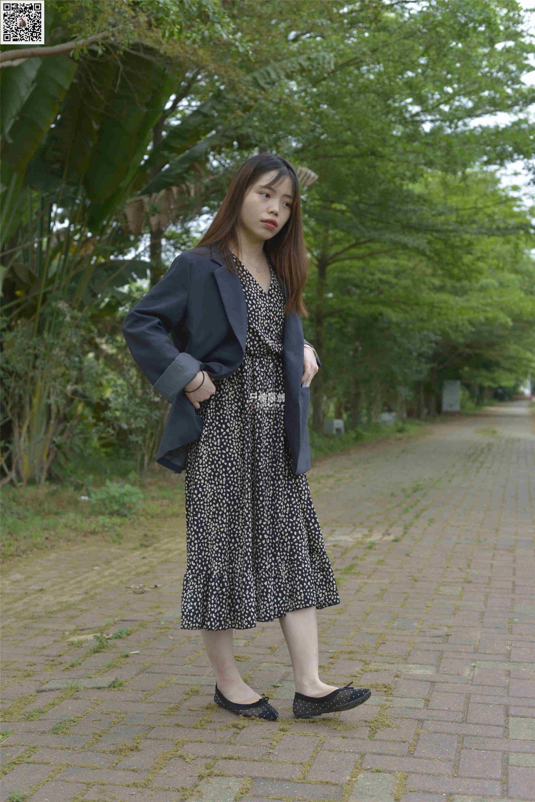 612期：婧琪 – 我走的很慢，但我永远不会后退 船袜-第1张