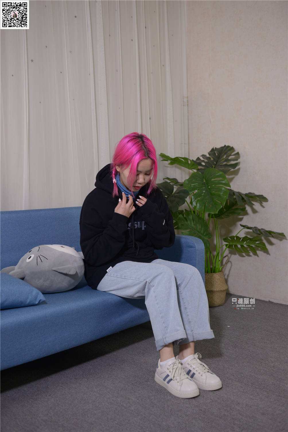 634期：许静 – 保持热爱，奔赴山海 棉袜-第1张