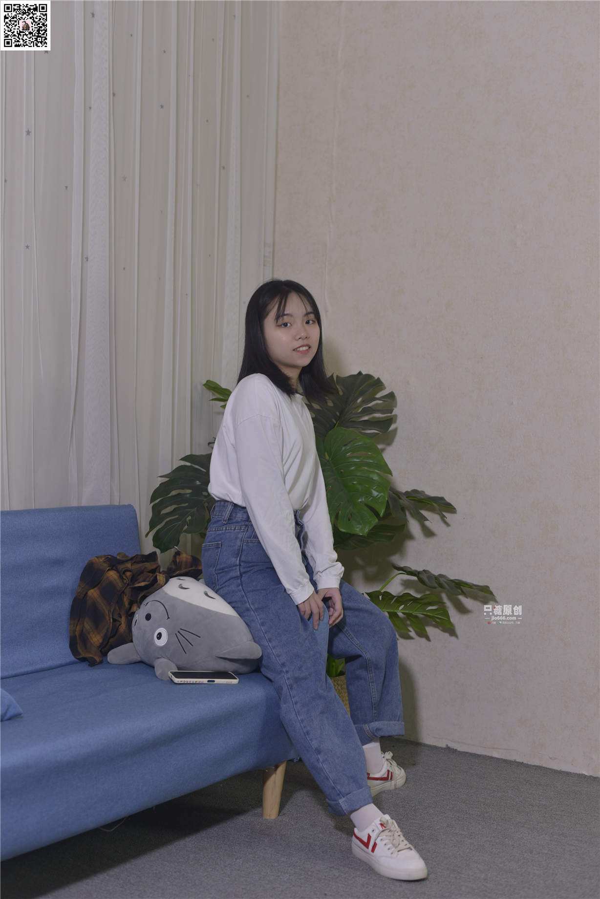 645期：泳孜 – 你笑起来真像好天气 短丝-第1张