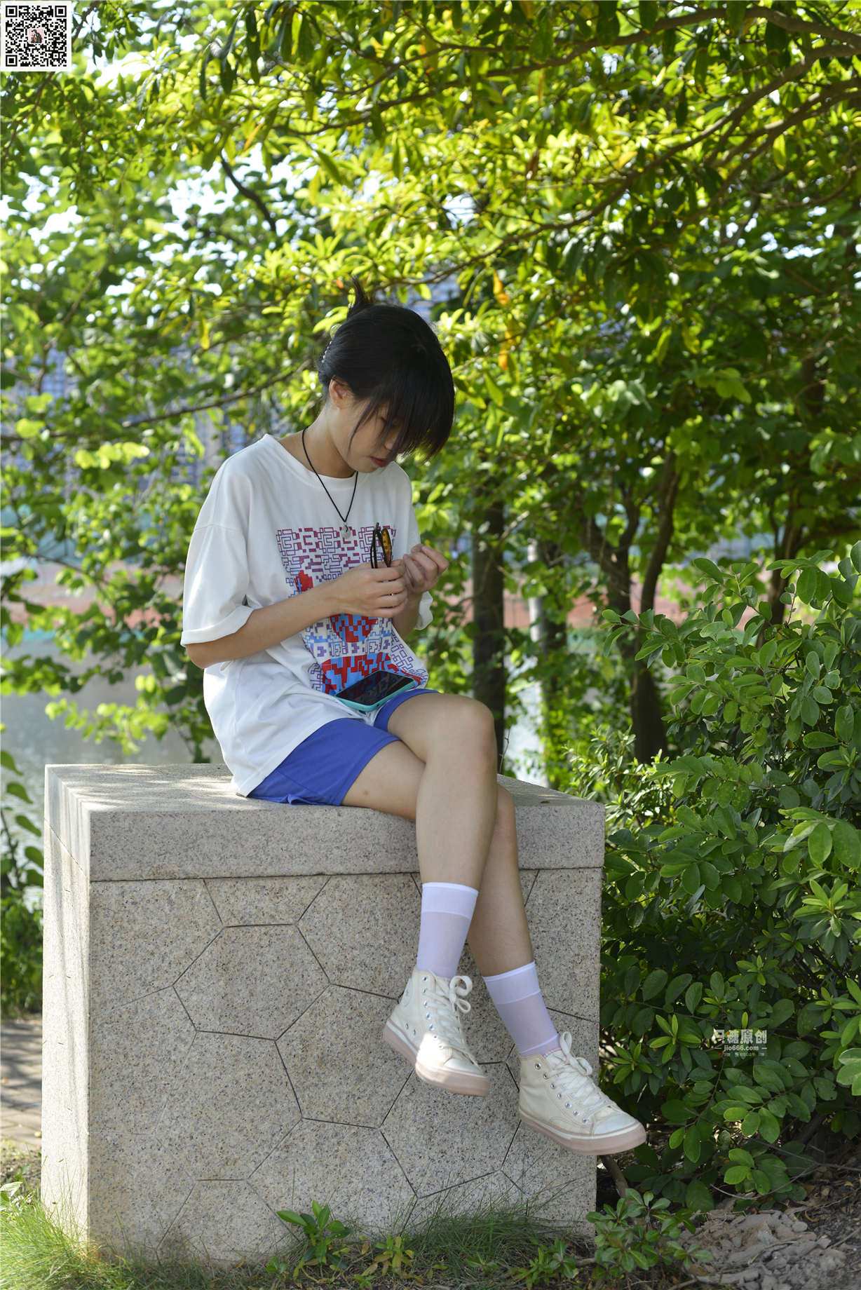 693期：懒懒 – 童年游乐场 长丝-第1张
