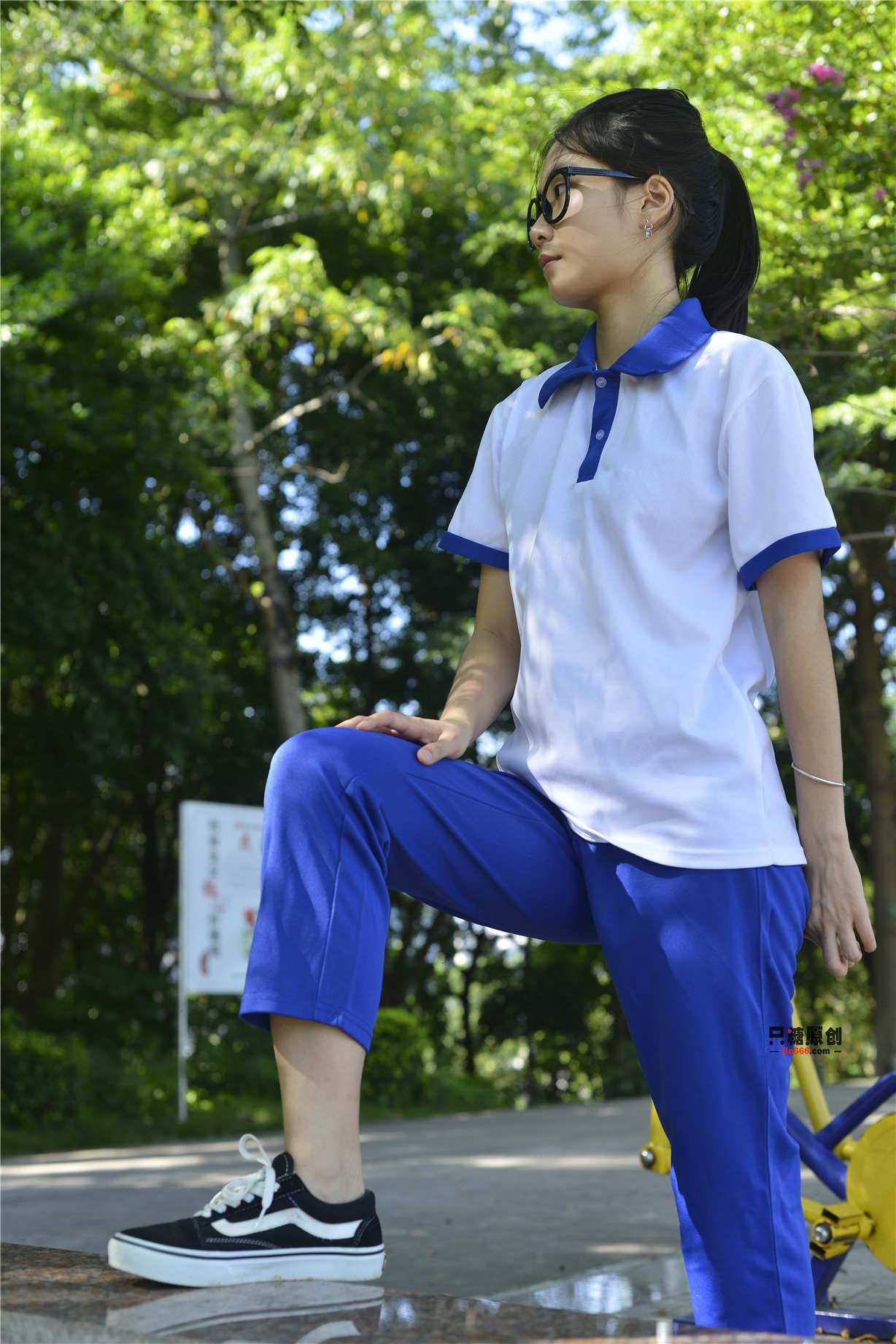 727期：小飞 – 享受每个假期 船袜-第1张