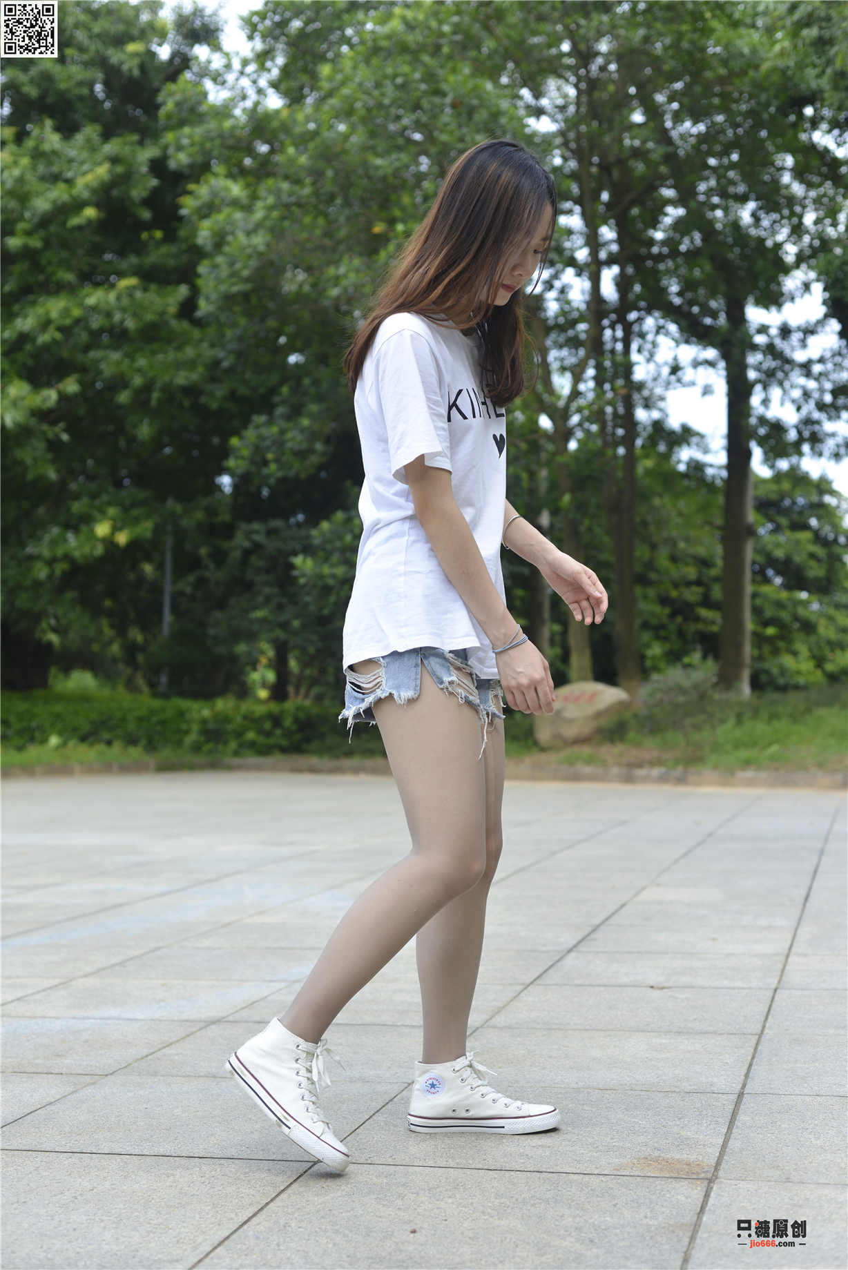 861期：小飞 - 葳蕤生香 长丝-第1张