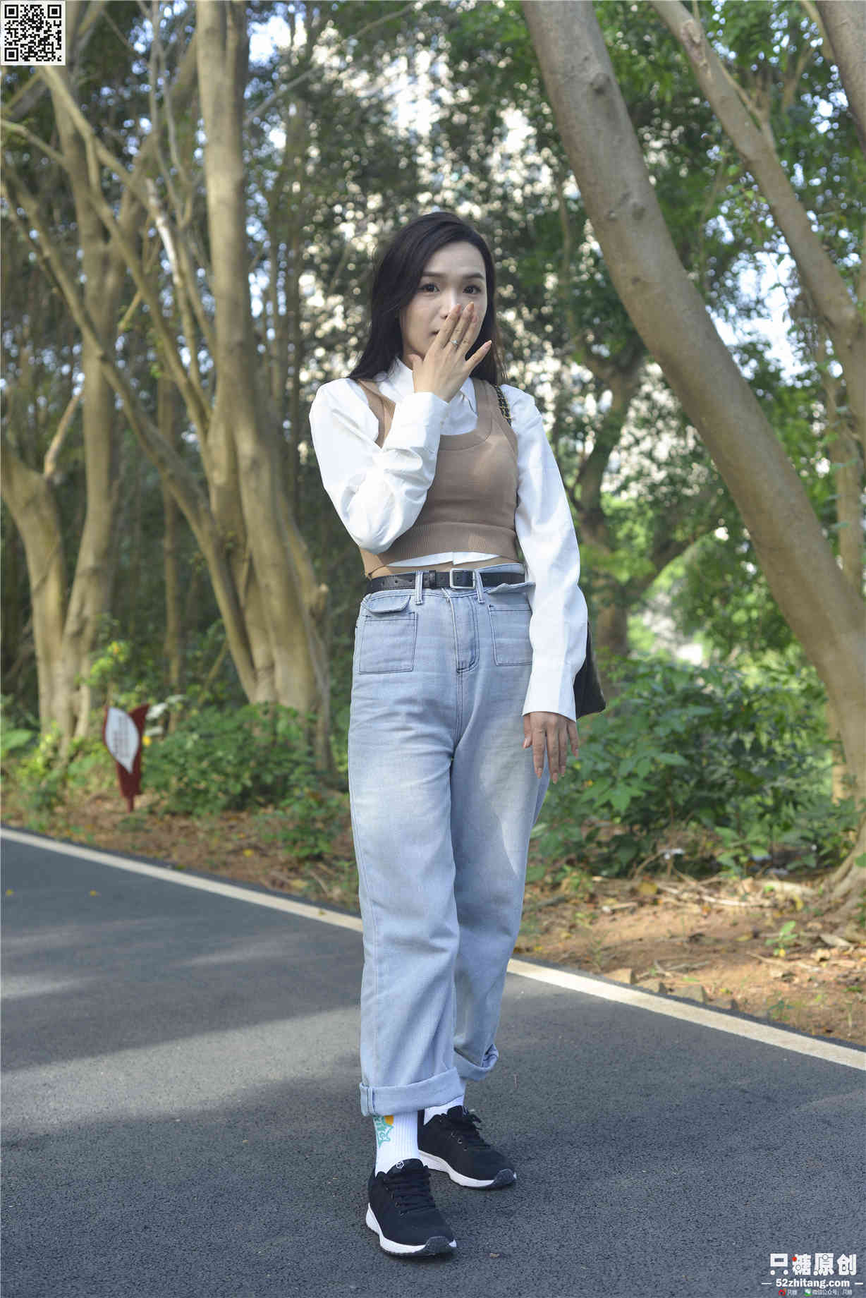 954期:陈韵 - 迷途漫漫 棉袜-第1张