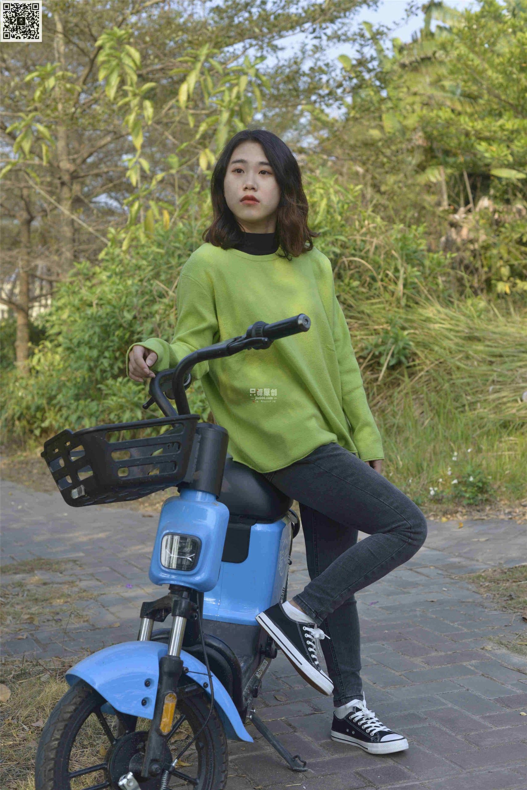 580期：姗姗 – 星海横流 棉袜-第1张