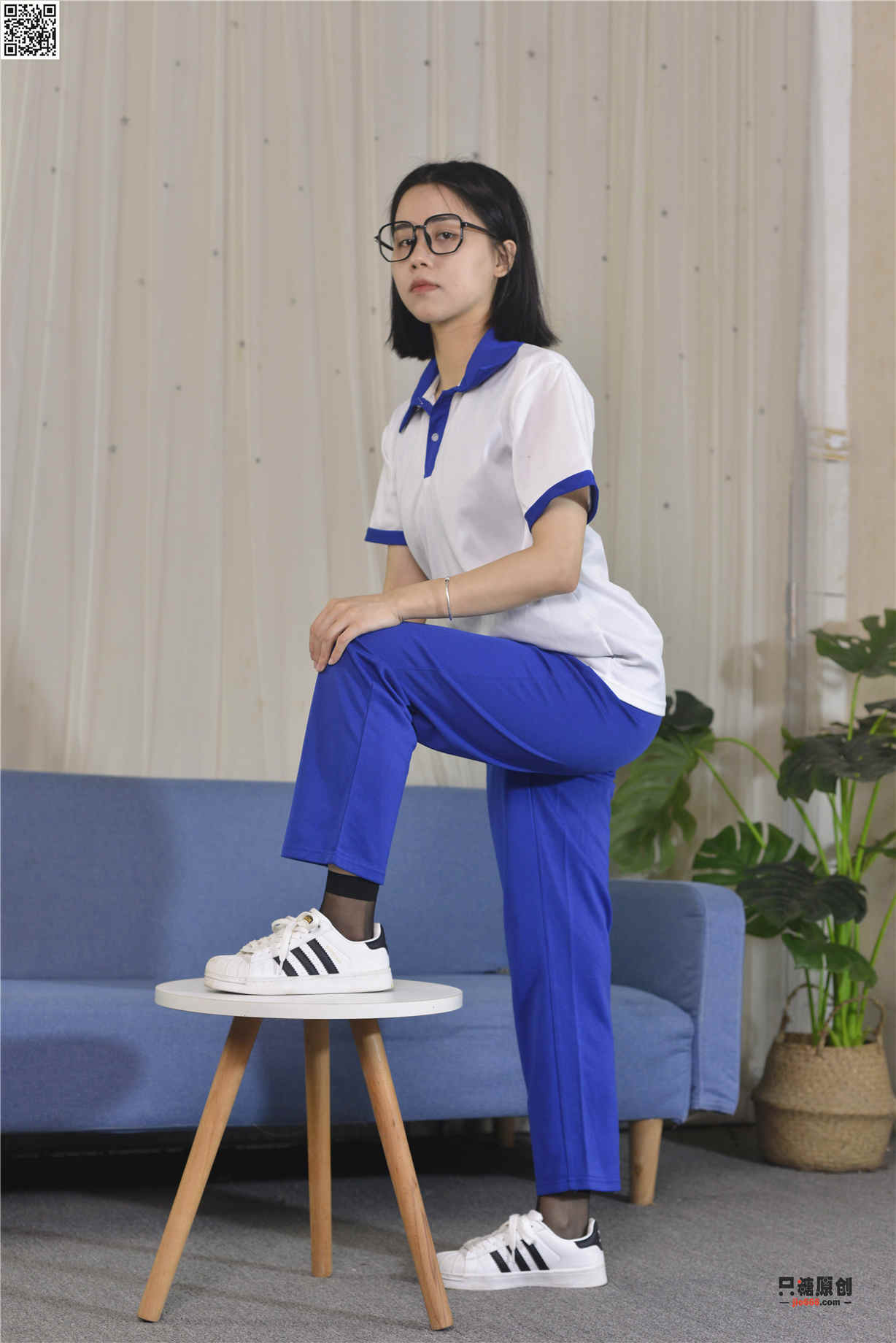 定制151期：许静 - 爱是难缠 短丝-第1张