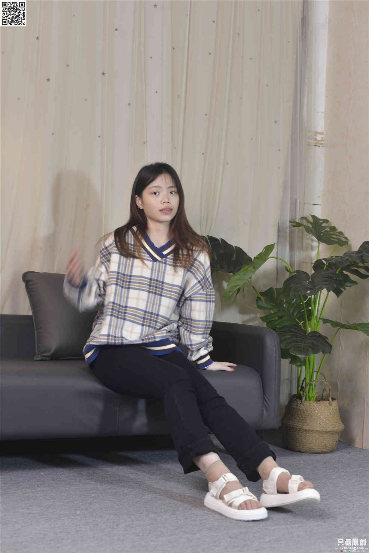 定制178期:婧琪 - 天空如墨 短丝-第1张