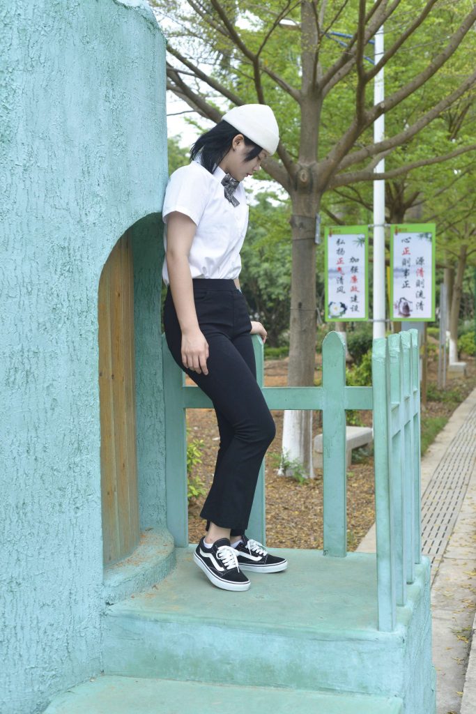 991期：陈媛 – 心事轻轻收 棉袜-第1张
