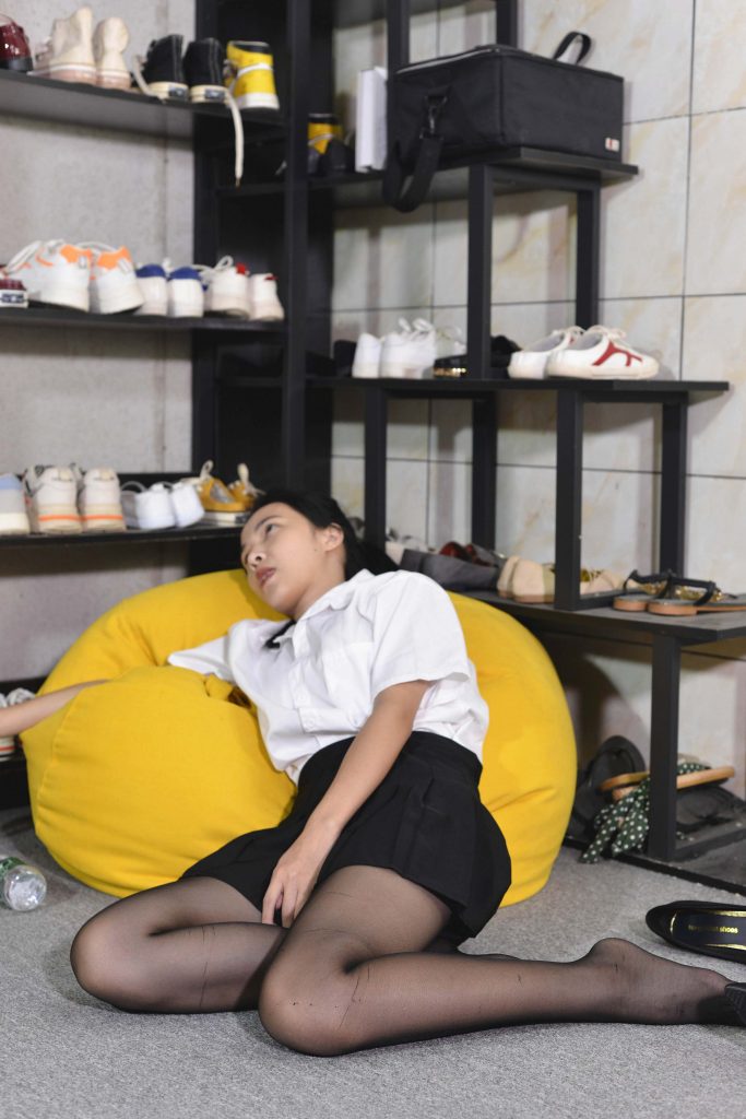 989期：小米酱 – 眼泪是人类制造得最小的海 短丝-第2张